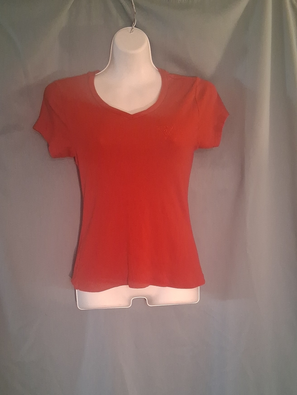 Women’s V-Neck Short Sleeve Tee - Red